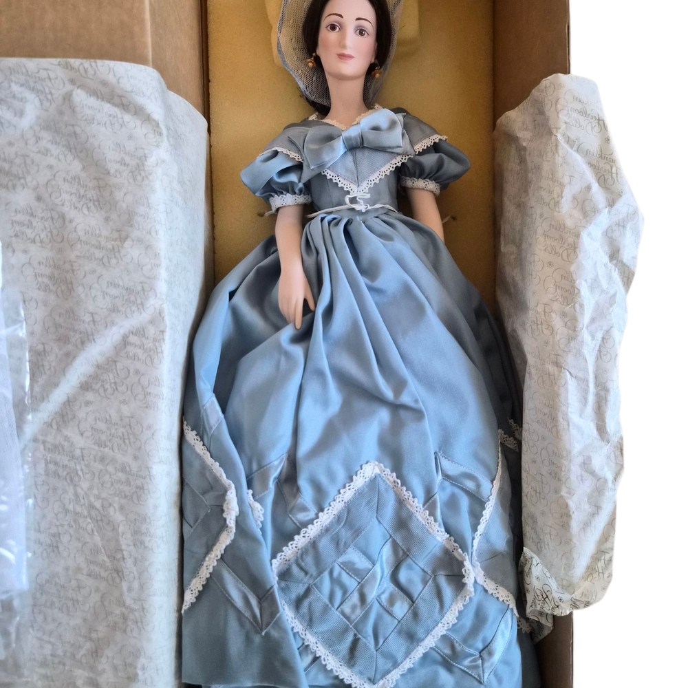 Franklin Heirloom Gone With The Wind Melanie Wilkes Porcelain Doll